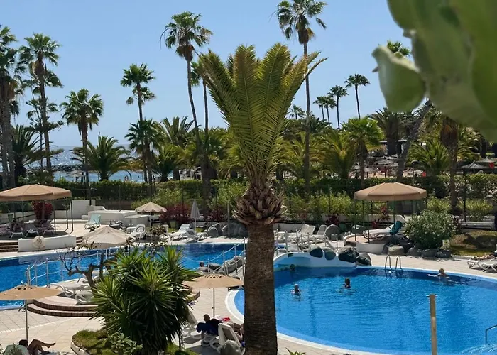 Classy La Caleta Апартаменти *